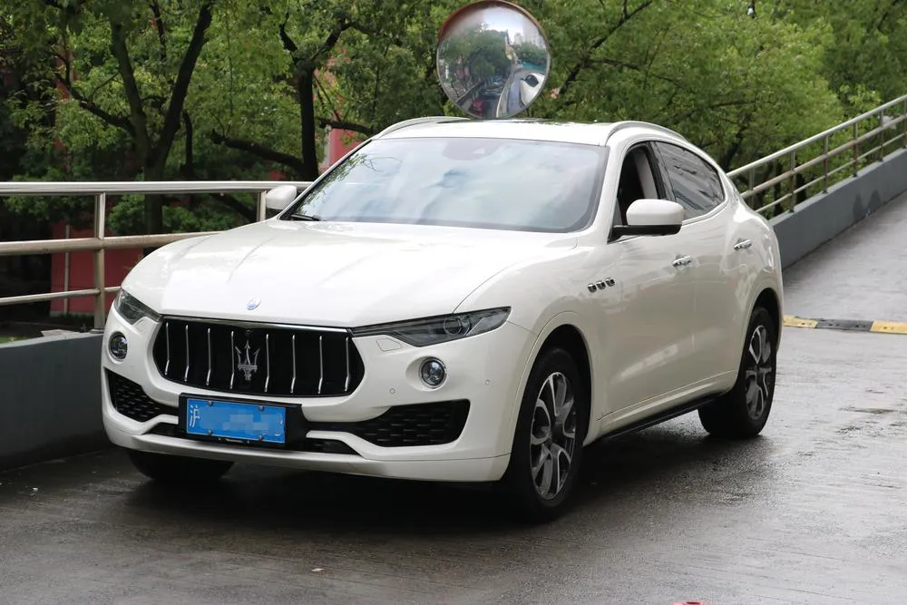 Maserati Levante, 2016
