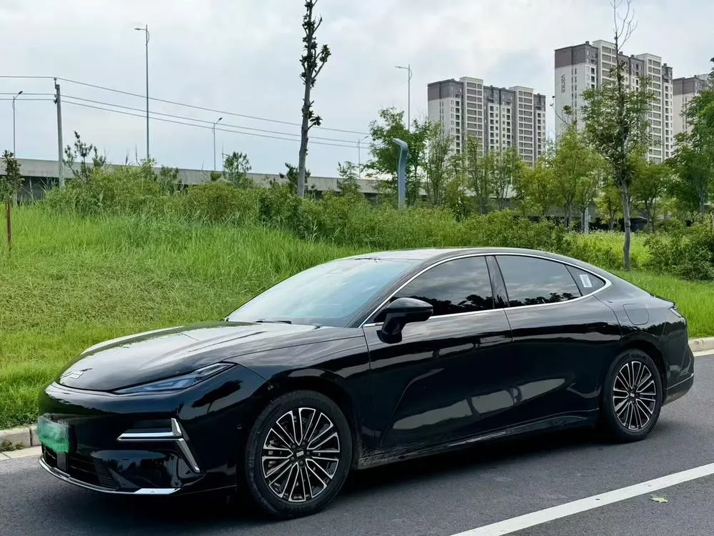 Galaxy Xingyao 8 PHEV, 2025