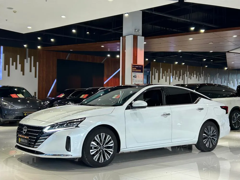 Nissan Teana, 2025