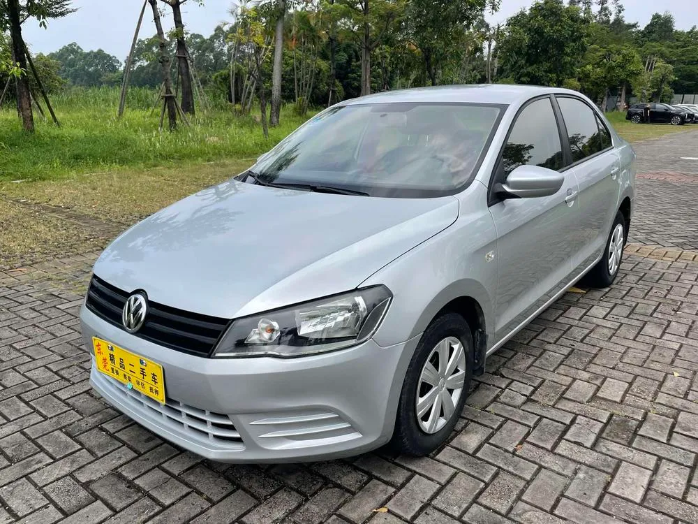 Volkswagen Jetta Edition 1.4L Manual Fashion Version, 2015 — фото 1