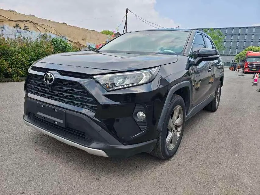 Toyota RAV4, 2021