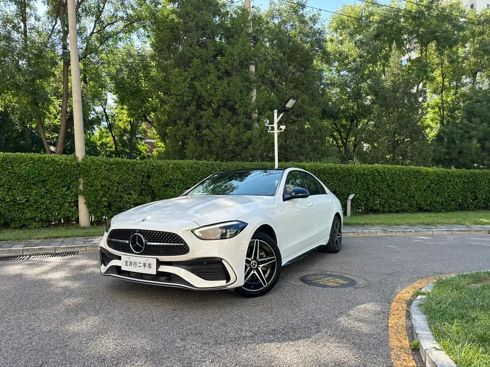 Mercedes-Benz C-Class, 2025