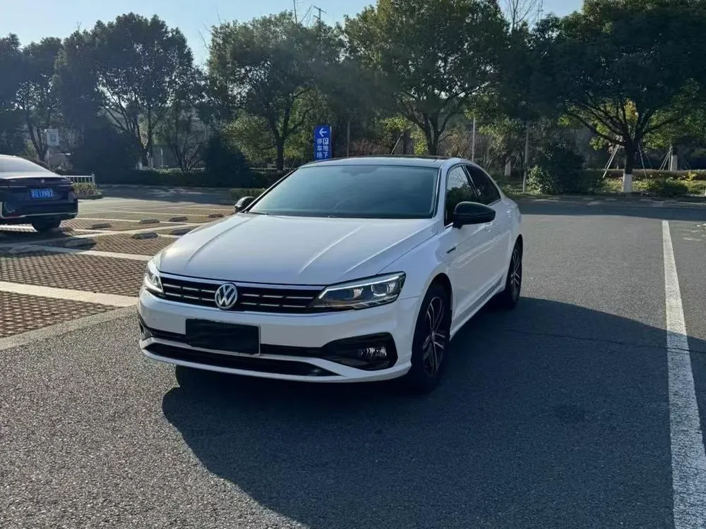 Volkswagen Lamando, 2021