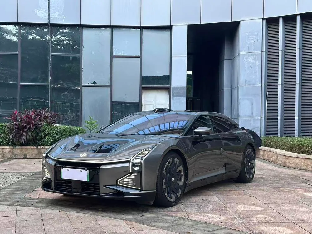 HiPhi Z 4 Seater Edition, 2023 — фото 1