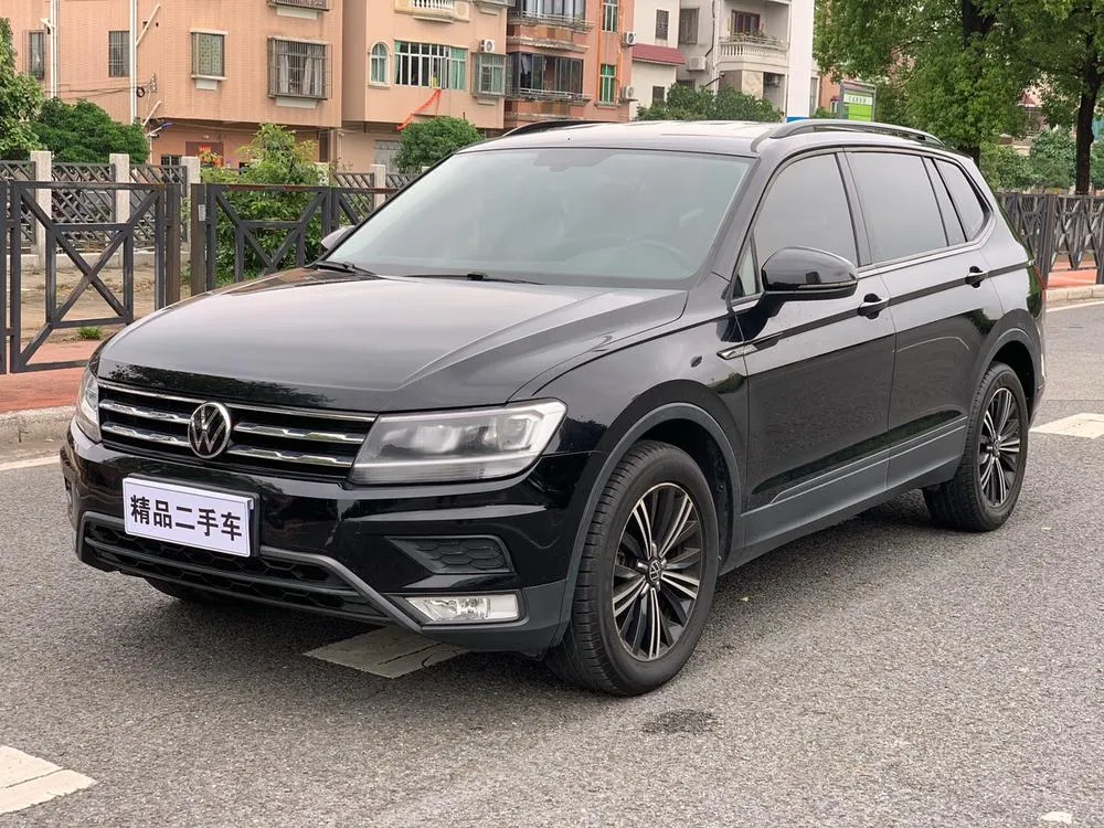 Volkswagen Tiguan L, 2021