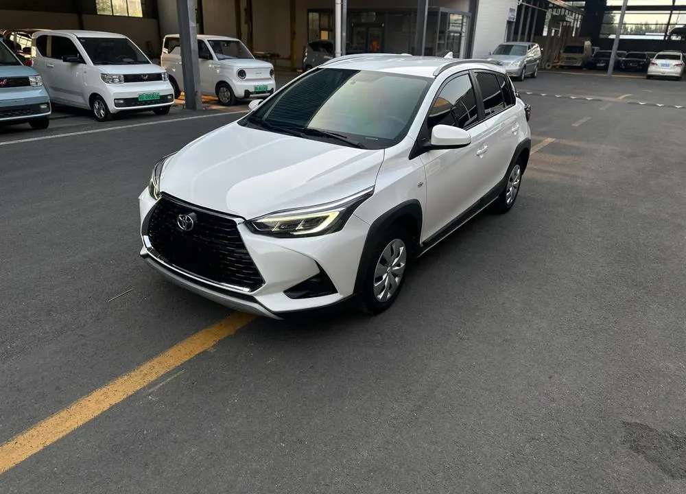Toyota Yaris L, 2022