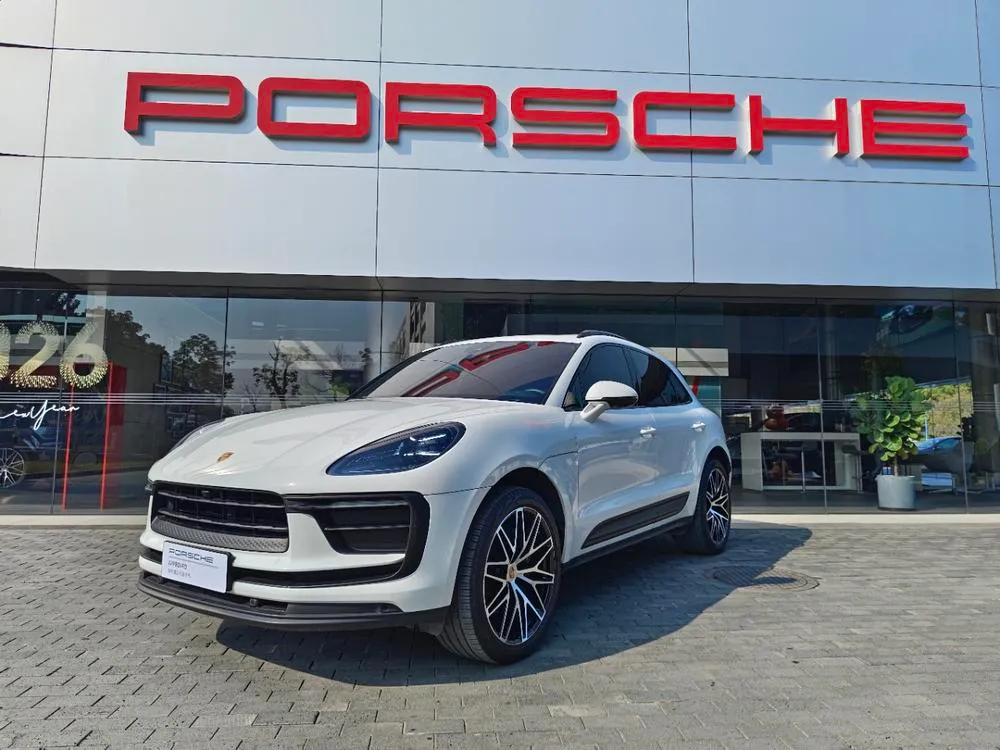 Porsche Macan, 2022