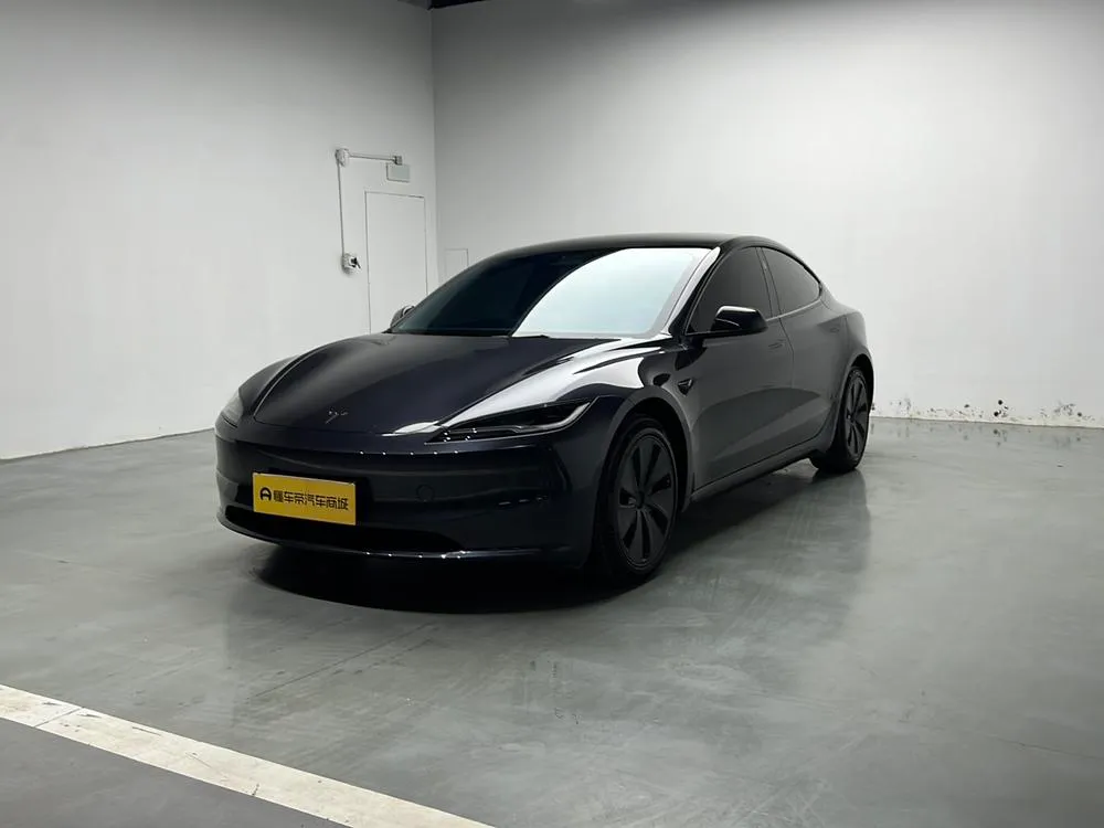 Tesla Model 3, 2023