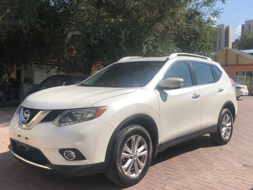 Nissan X-Trail 2.5L CVT Leading MAX Edition 4WD, 2015 — фото 1
