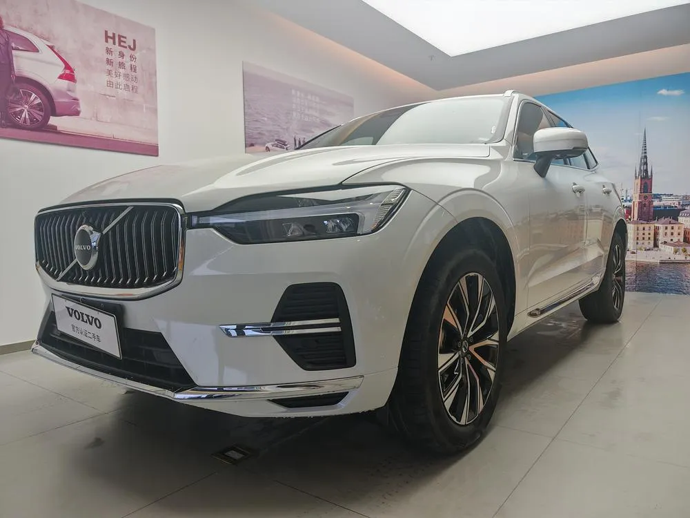 Volvo XC60, 2025