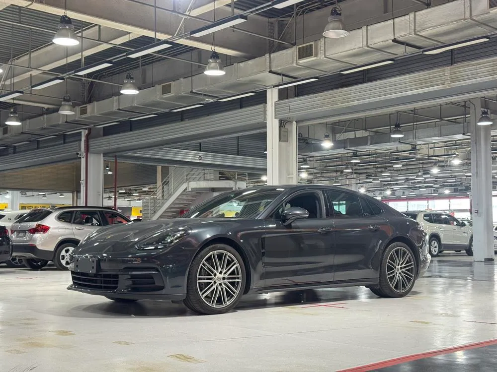 Porsche Panamera, 2017