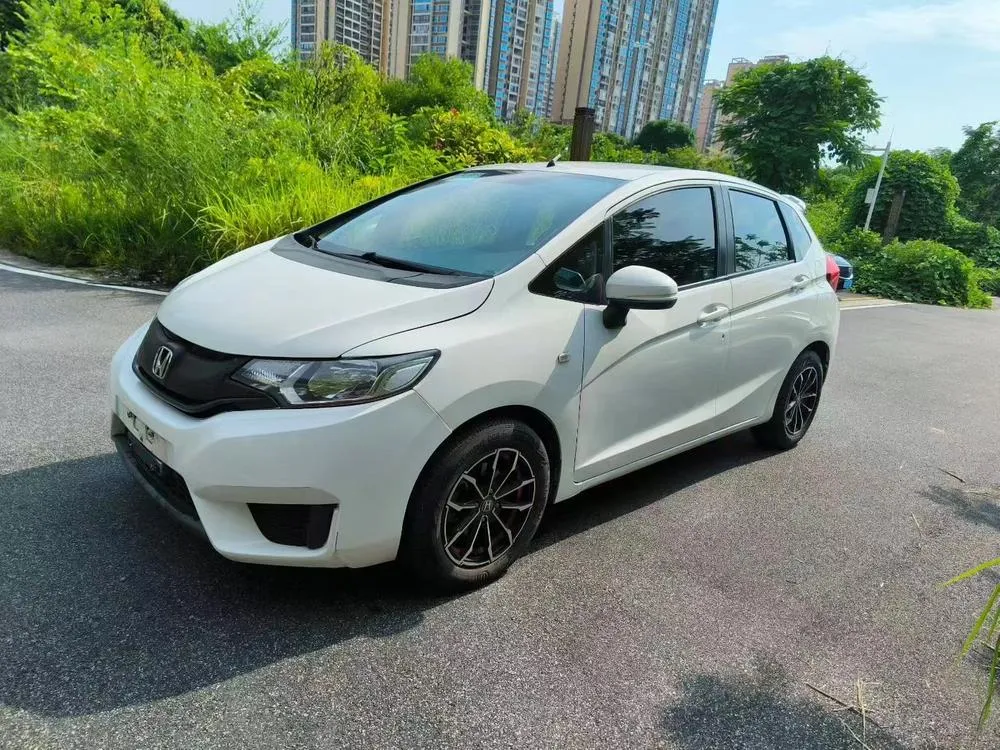 Honda Fit 1.5L LX CVT Comfort Version, 2014 — фото 1