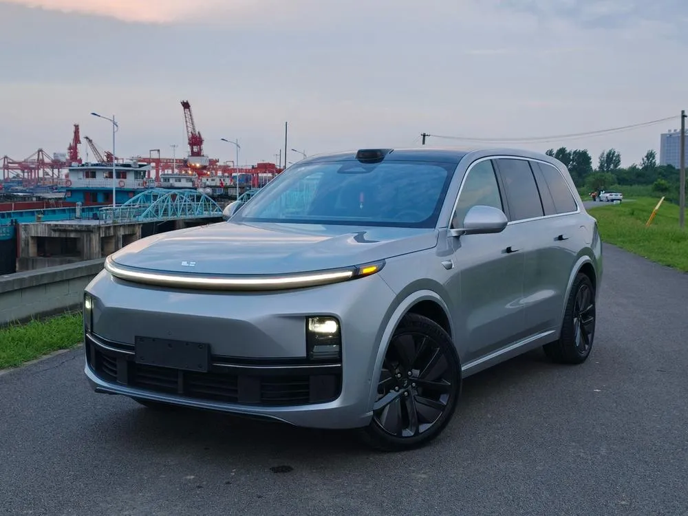 Li Auto L9, 2022
