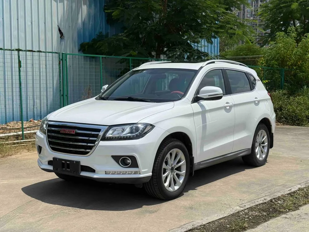 Haval H2 Red 1.5T Dual Clutch 2WD Elite Version, 2018 — фото 1