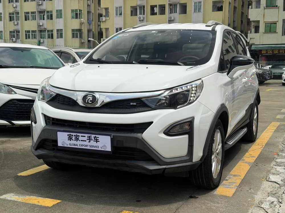 BYD Yuan 1.5L Auto Cool Stylish Fashion Version, 2017 — фото 1