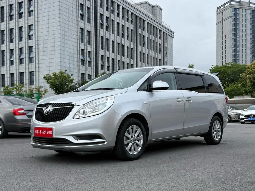 Buick GL8, 2017