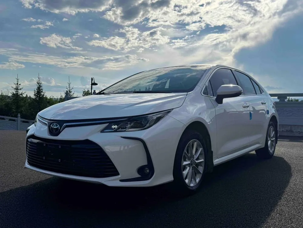 Toyota Corolla 1.2T S-CVT Elite Edition, 2023 — фото 1