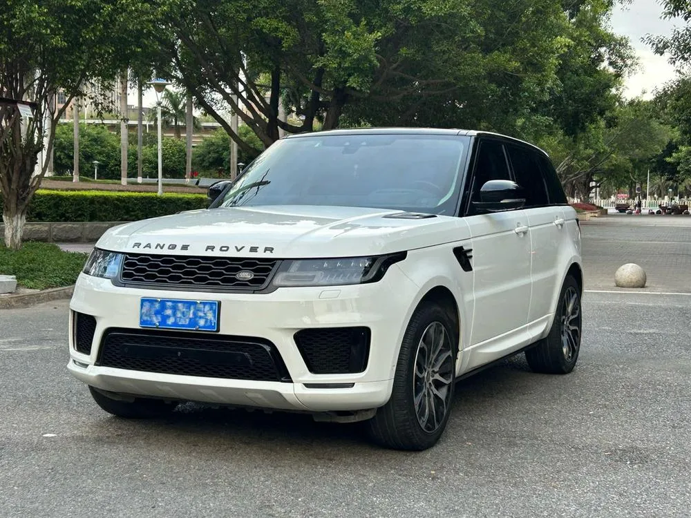 Land Rover Range Rover Sport 3.0 L6 Black Edition, 2022 — фото 1