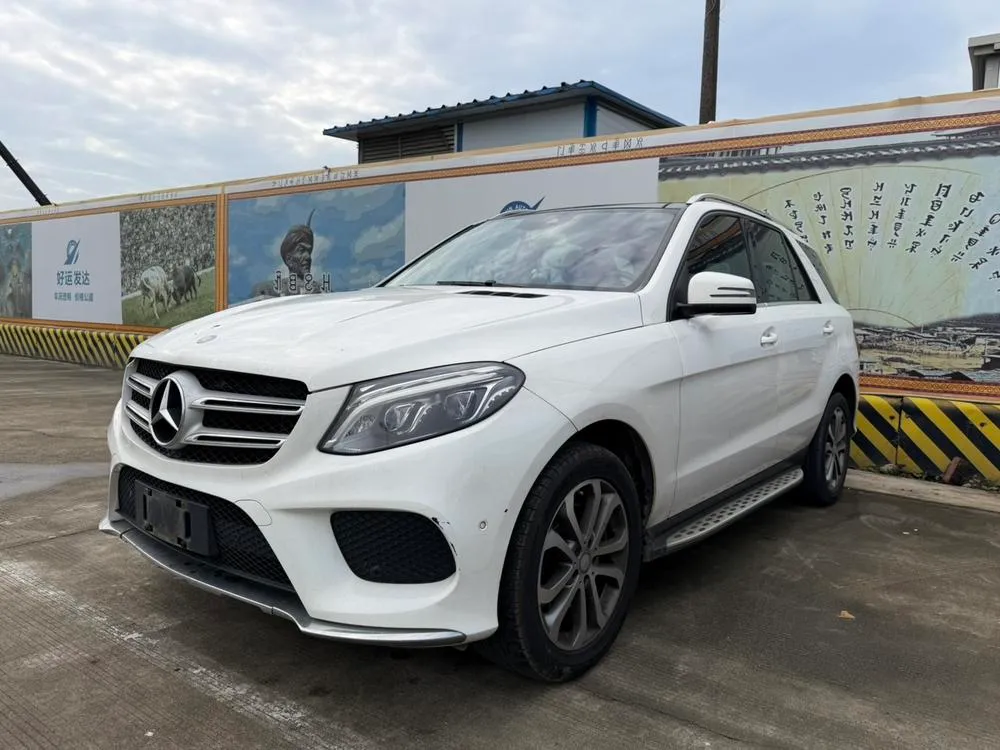 Mercedes-Benz GLE (Import), 2016