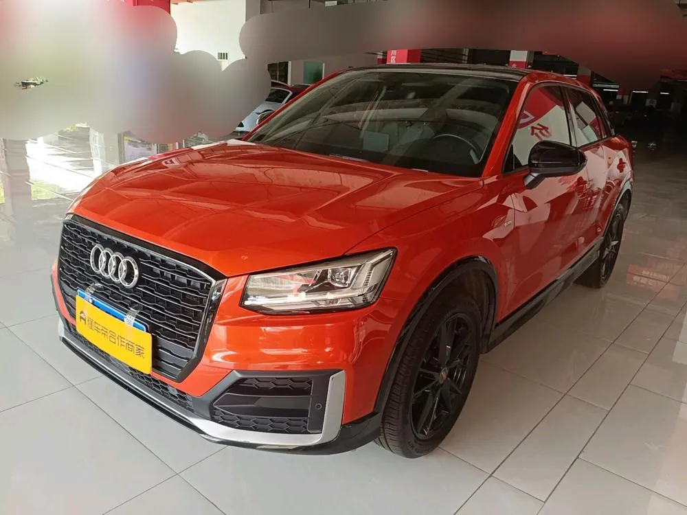 Audi Q2L, 2018