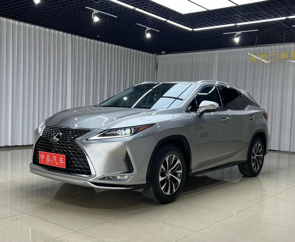 Lexus RX, 2020