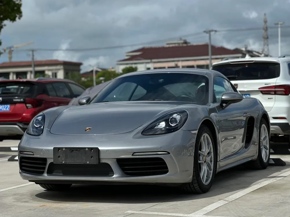 Porsche 718, 2016