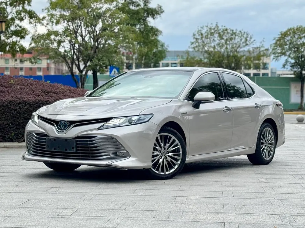 Toyota Camry, 2019