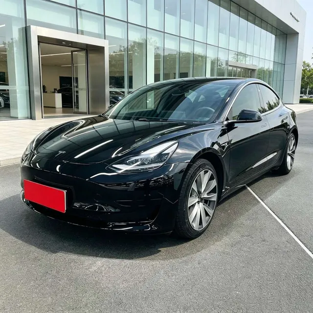 Tesla Model 3, 2022