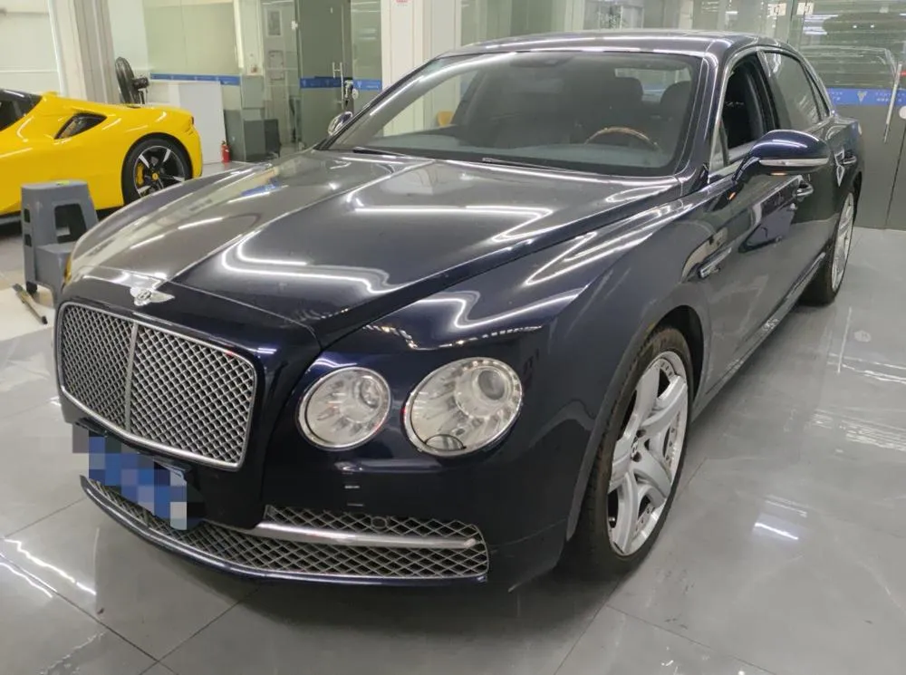Bentley Flying Spur, 2013