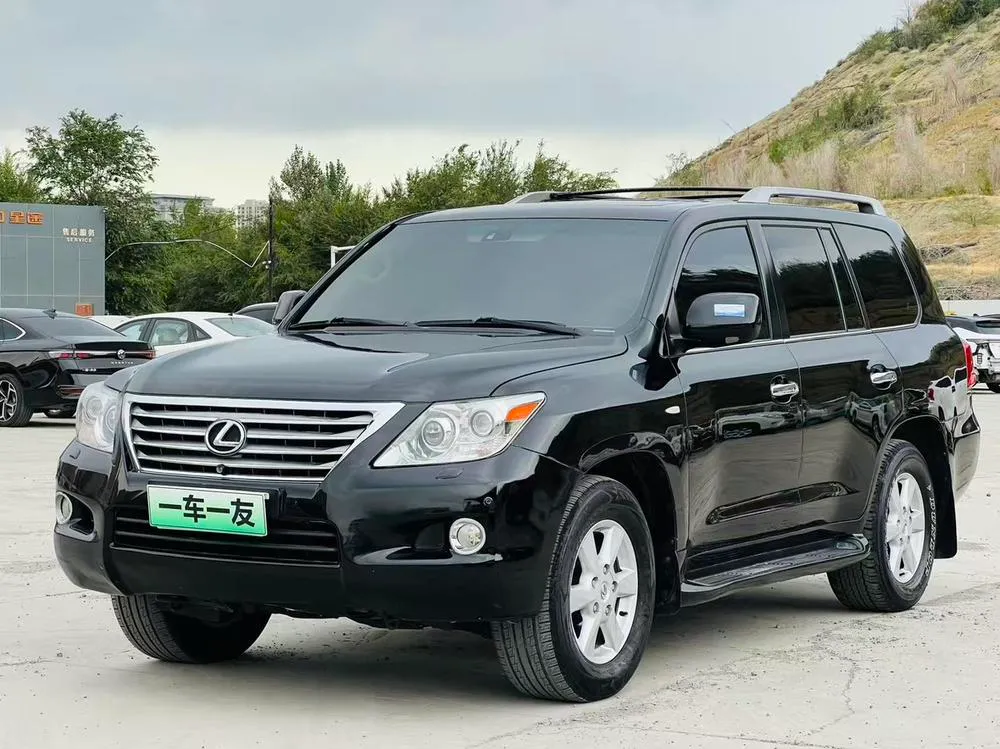 Lexus LX, 2009