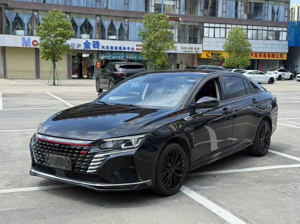 Dongfeng Fengshen Yixuan MAX, 2022
