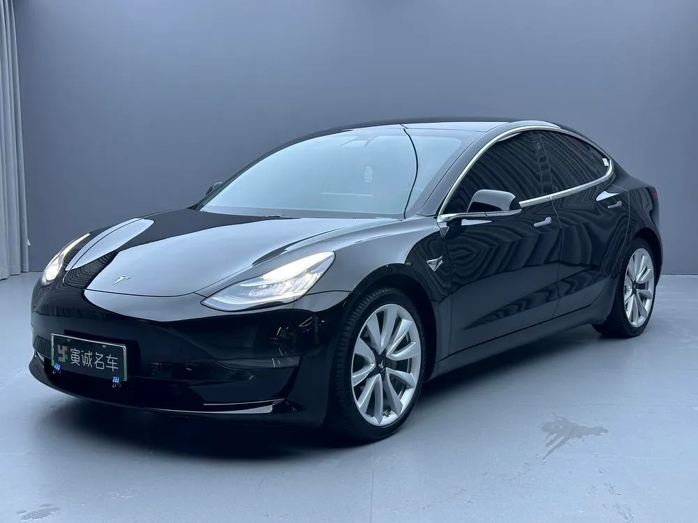 Tesla Model 3, 2020