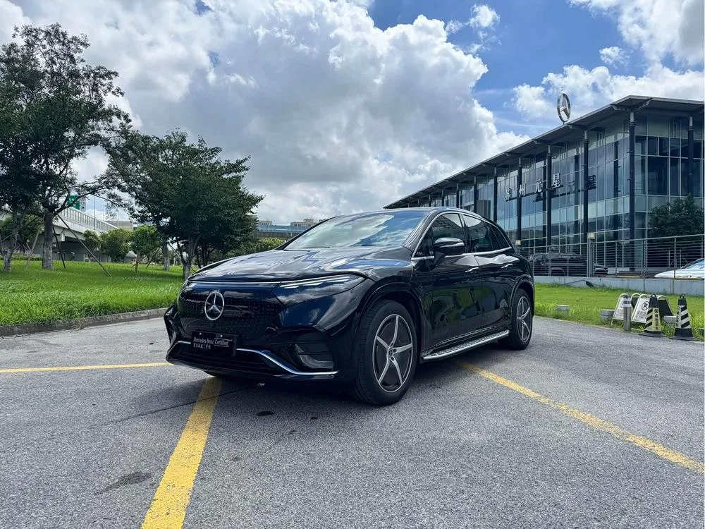 Mercedes-Benz EQS SUV, 2025