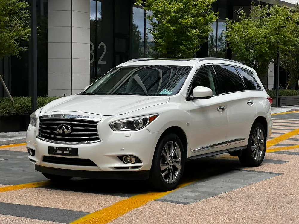 Infiniti JX, 2013