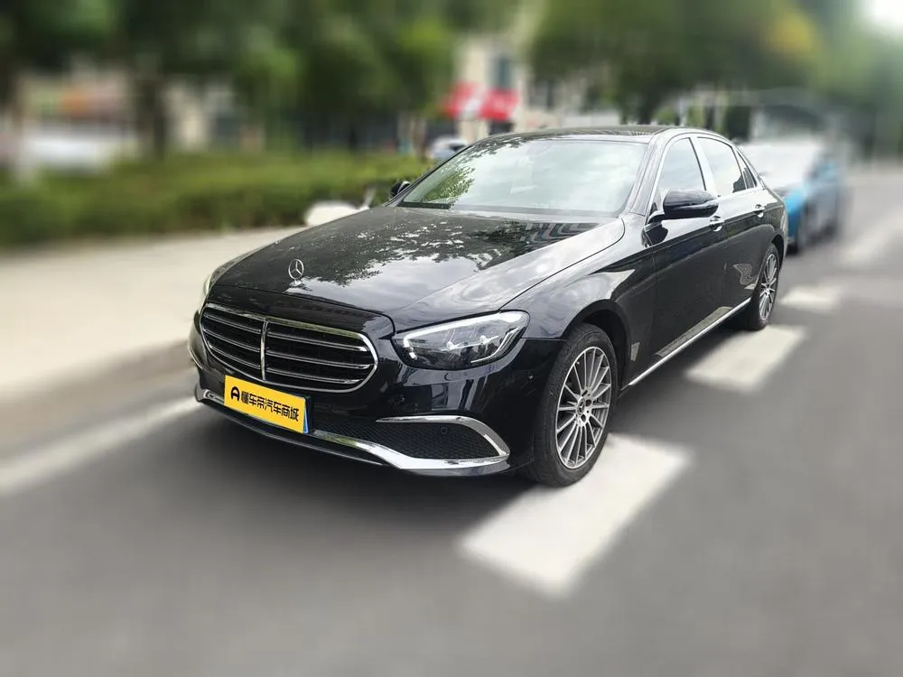 Mercedes-Benz E-Class, 2022