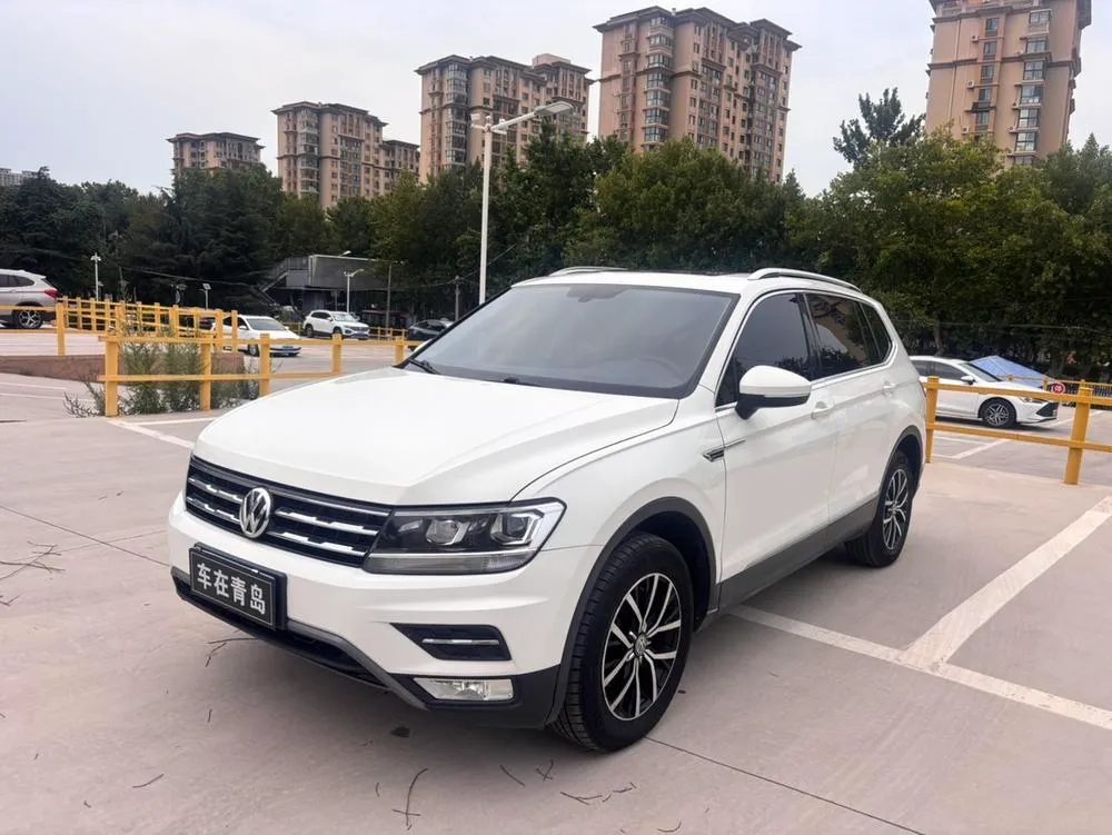 Volkswagen Tiguan L, 2018