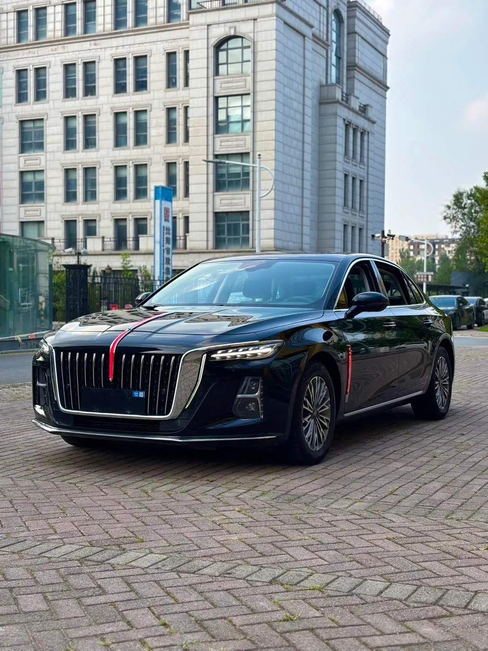 Hongqi H5, 2024