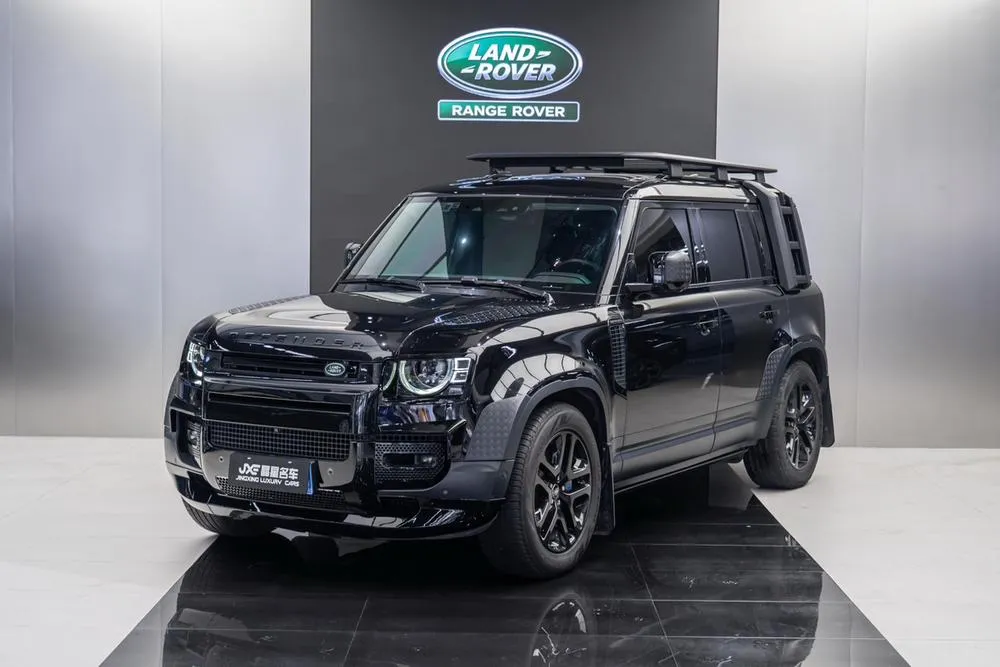 Land Rover Defender, 2023