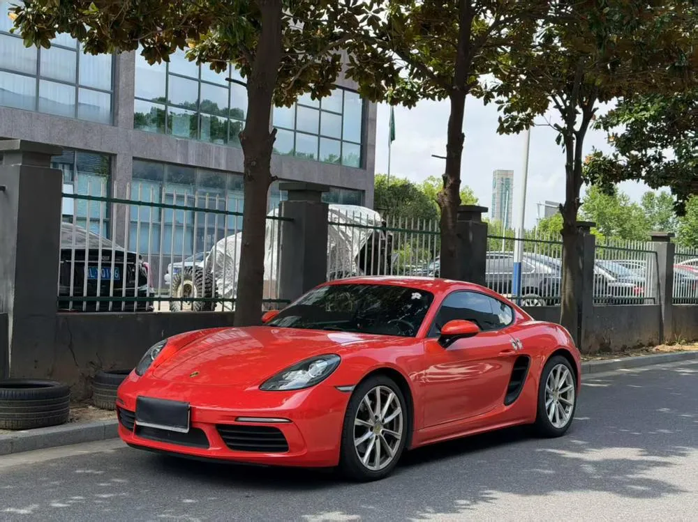 Porsche 718, 2016