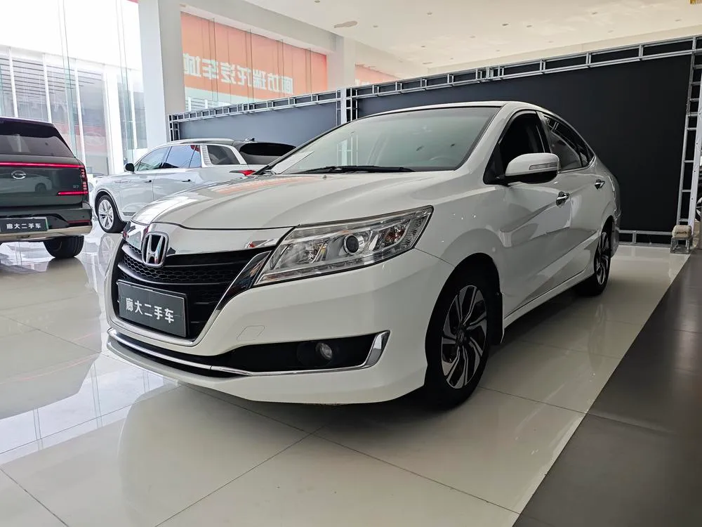 Honda Crider 1.8L CVT Leading Edition, 2016 — фото 1