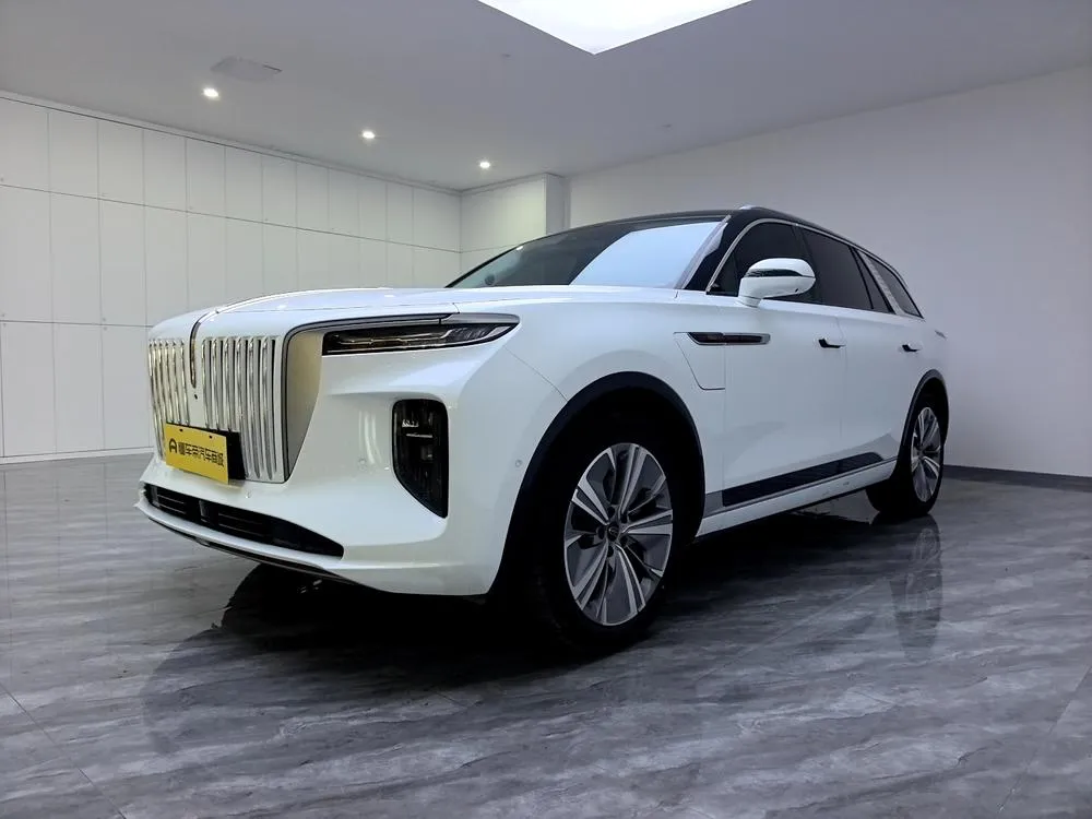 Hongqi E-HS9, 2022