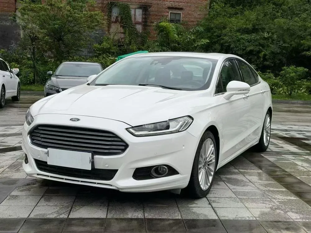 Ford Mondeo, 2013