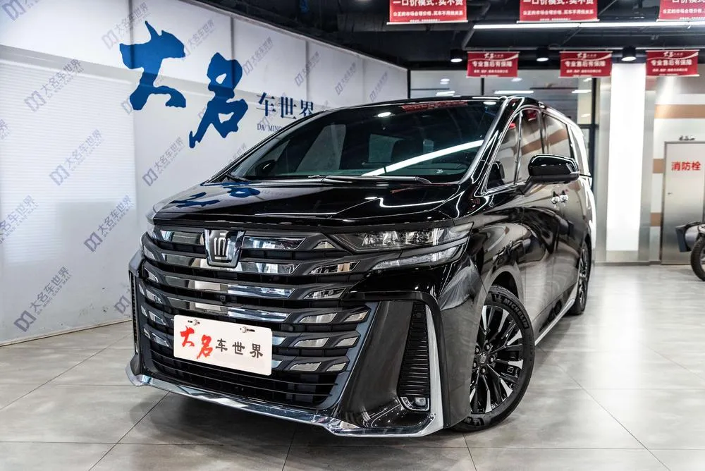 Toyota Vellfire 2.5L Smart Hybrid Dual Engine 4WD Ultimate Edition, 2023 — фото 1