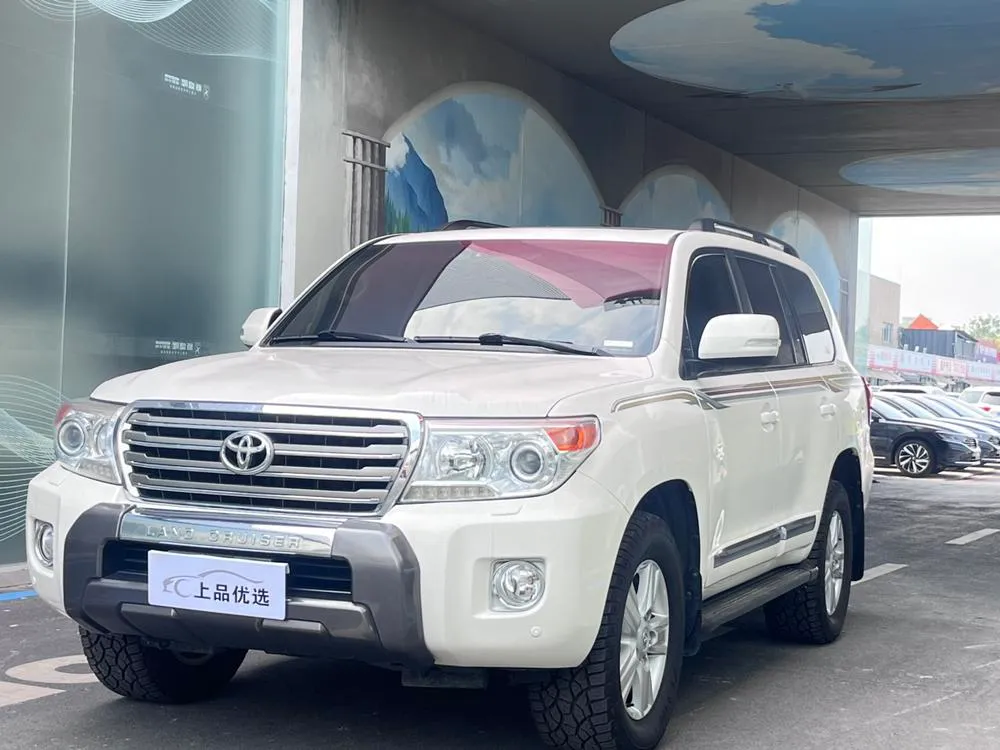 Toyota Land Cruiser, 2012