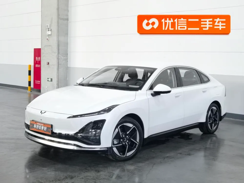 Wuling Starlight EV Edition 510 Edition, 2024 — фото 1