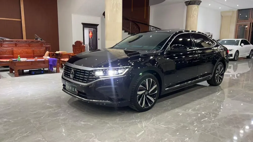 Volkswagen Passat 380TSI Elite Edition, 2024 — фото 1