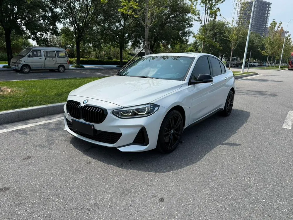 BMW 1-Series, 2023