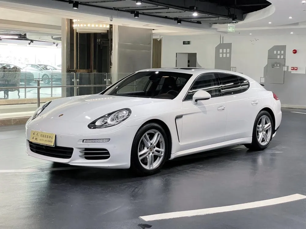 Porsche Panamera, 2014