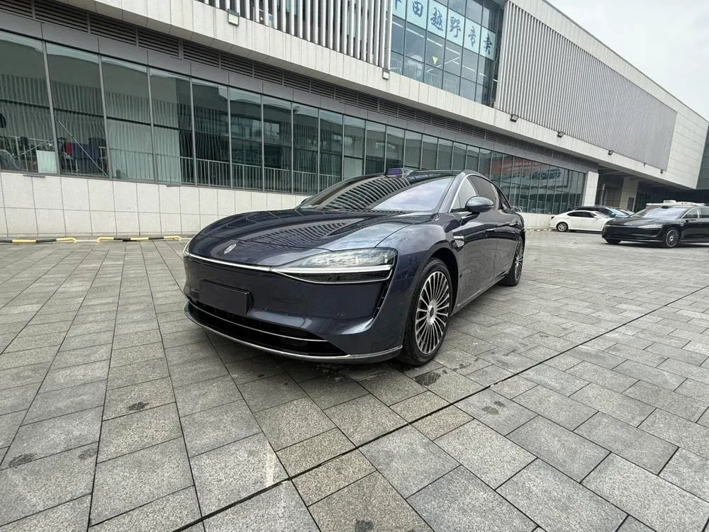 Xiangjie S9T гибрид EREV Ultra задний привод 53kWh(лидар 192 линии), 2025 — фото 1
