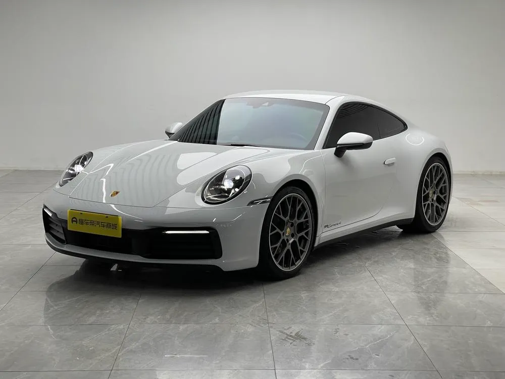 Porsche 911, 2023